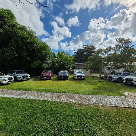 Beau Vallon Bungalows Екстериор снимка