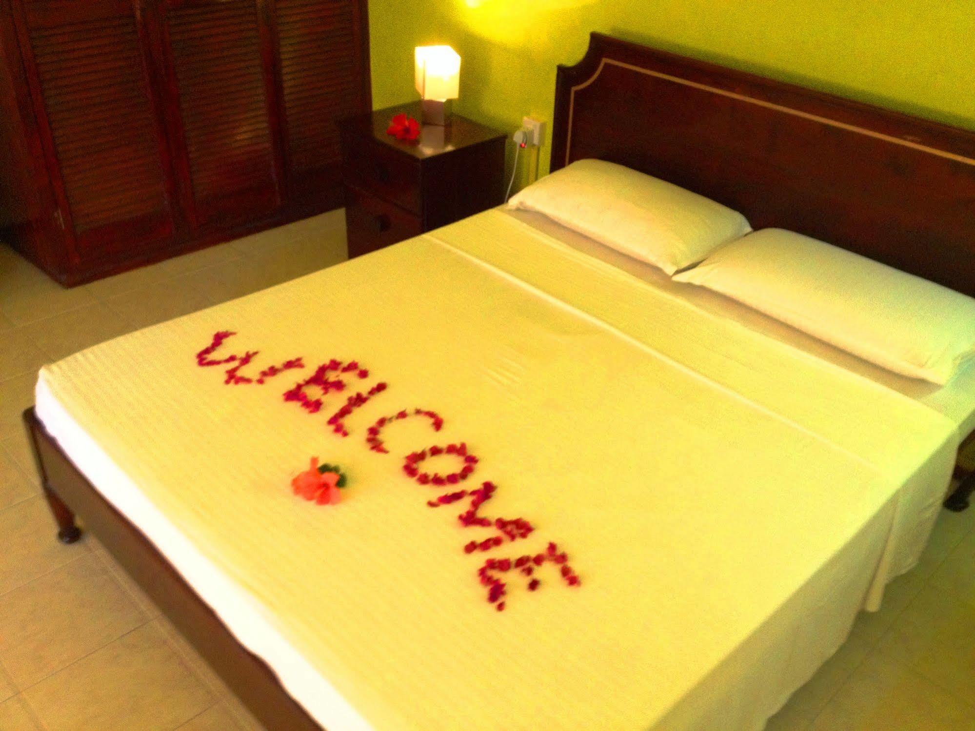 Beau Vallon Bungalows Екстериор снимка